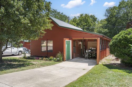 121 Bears Paw Way, Hollister, MO, 65672-4975 | Card Image