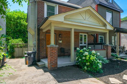 17 Hunter St, Toronto, ON, M4J1C1 | Card Image
