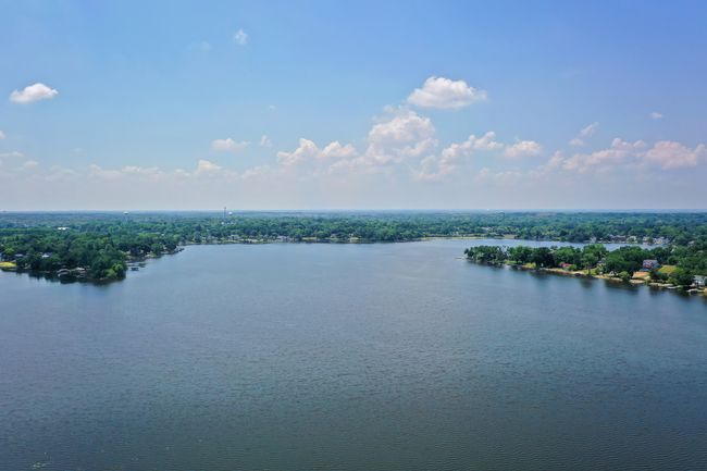 25174 W Lake Shore Dr, House other with 3 bedrooms, 3 bathrooms and 2 parking in Ingleside IL | Image 17