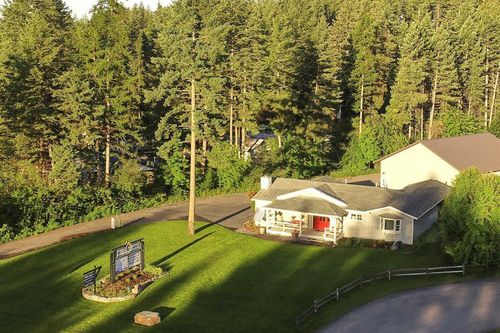 8560 Mt Highway 35, Bigfork, MT, 59911-3714 | Card Image