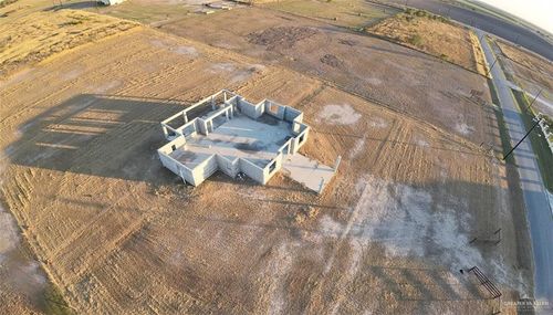 621 S J Hernandez St, Weslaco, TX, 78596-2095 | Card Image