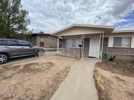 Titanic Ave, El Paso, TX 79904