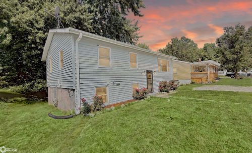 1913 Racine Ave, Burlington, IA, 52601-2246 | Card Image