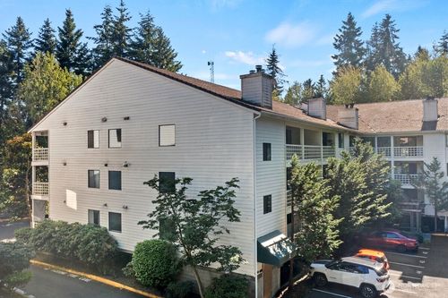 apt-a316-700 N 160th St, Shoreline, WA, 98133-5642 | Card Image