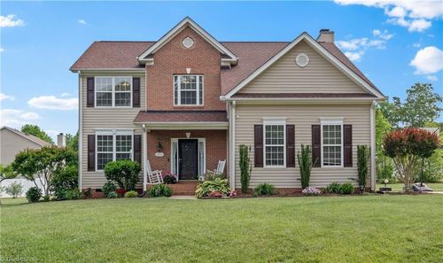 2413 Timber Oaks Ln, Kernersville, NC, 27284-4150 | Card Image