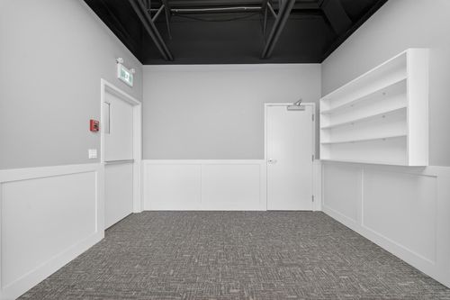 4954 Roper Rd Nw, Edmonton, AB, T6B3T7 | Card Image