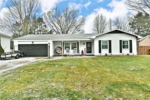 4031 Greenmont Dr Se, Warren, OH, 44484-2613 | Card Image