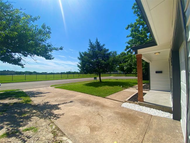 535 Alcorn Ave, House other with 3 bedrooms, 1 bathrooms and null parking in Dallas TX | Image 5