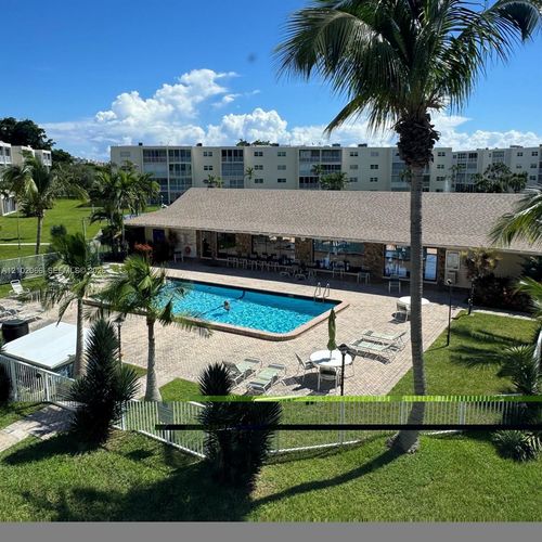 301-1025 Se 2nd Ave, Dania Beach, FL, 33004-4457 | Card Image