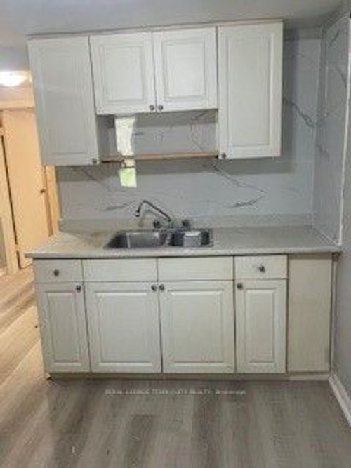 2-9 John Street, Halton Hills, ON, L7G2J6 | Card Image