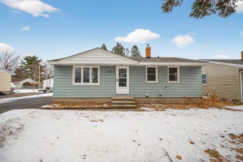 4810 Karen Pl, White Bear Lake, MN, 55110-2949 | Card Image