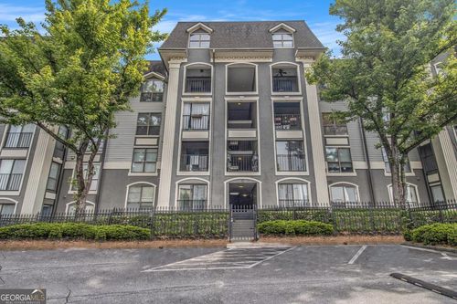 38-2657 Lenox Rd Ne, Atlanta, GA, 30324-3138 | Card Image