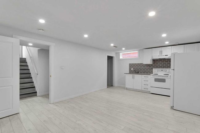 3248 Dovercliffe Rd Se, House other with 5 bedrooms, 2 bathrooms and 2 parking in Calgary AB | Image 23