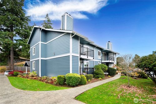 unit-35-12540 Se 32nd St, Bellevue, WA, 98005-4371 | Card Image