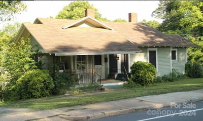 415 N Central Avenue, House other with 2 bedrooms, 1 bathrooms and null parking in Belmont NC | Image 1