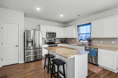 4553 Marcus Venture Pl, Murfreesboro, TN, 37127-2404 | Card Image