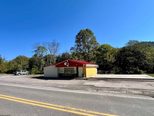 5007 Freedom Hwy, Worthington, WV, 26591-9002 | Card Image