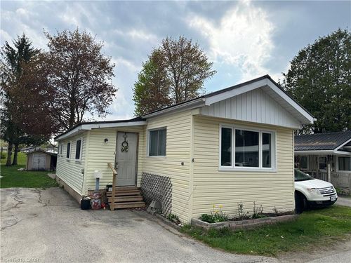 4 Trailer Park Rd, Palmerston, ON, N0G2P0 | Card Image