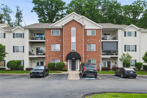 apt-101-850 Hidden Ridge Ct, South Park, PA, 15129-8991 | Card Image