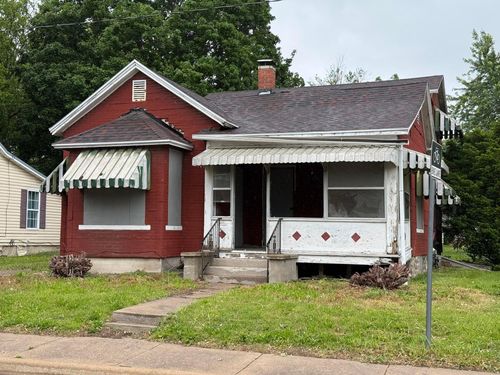 1027 W Division St, Springfield, MO, 65803-1709 | Card Image