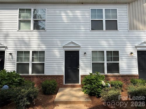 u-2029 Oakdale Rd, Charlotte, NC, 28216-3847 | Card Image