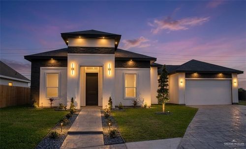 539 Hunter Dr, Alamo, TX, 78516-1207 | Card Image