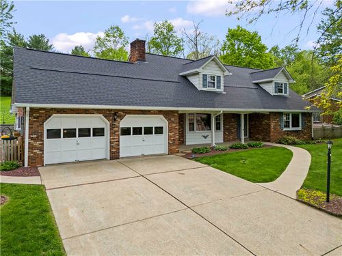 103 Sweetbriar Dr, Canonsburg, PA, 15317-2449 | Card Image