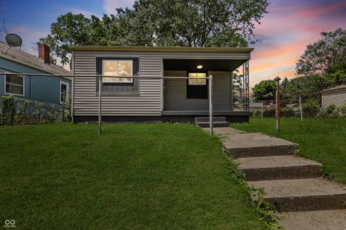 734 N Arnolda Ave, Indianapolis, IN, 46222-3672 | Card Image