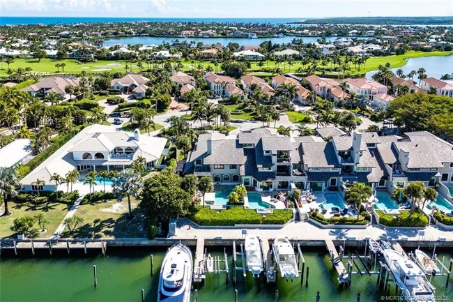 6549 South Marina Way, Townhouse with 4 bedrooms, 4 bathrooms and 2 parking in Stuart FL | Image 67