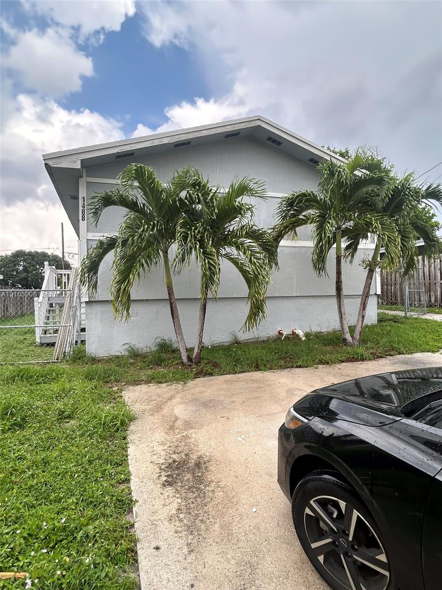 Residential Lease in Riviera Beach