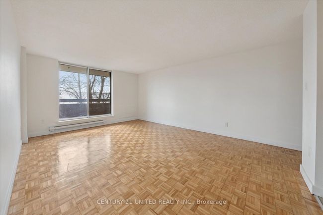 303 - 1155 Goodfellow Rd, Home with 2 bedrooms, 1 bathrooms and 1 parking in Peterborough ON | Image 12