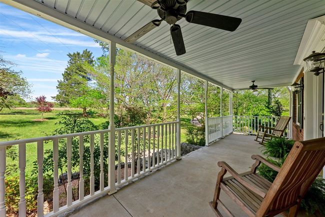 2037 Middle Bridge Rd, House other with 4 bedrooms, 5 bathrooms and null parking in Bowling Green KY | Image 17