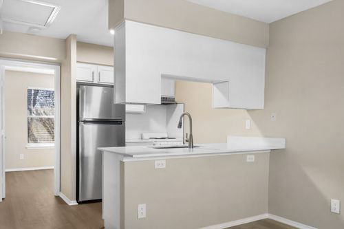 apt-j-3012 Whisper Oaks Ln, Georgetown, TX, 78628-4222 | Card Image