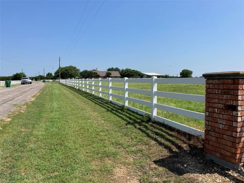 1725 Highland Dr, Whitney, TX, 76692-5569 | Card Image
