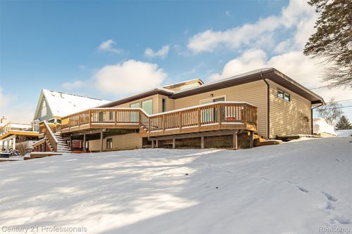 13504 S Horrell Rd, Fenton, MI, 48430-1013 | Card Image