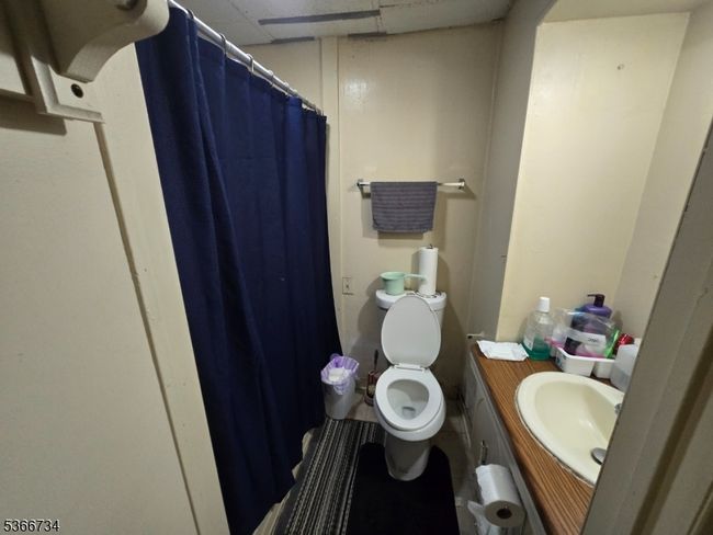 APT-1 - 223 Halsey Rd, House other with 1 bedrooms, 1 bathrooms and null parking in Parsippany NJ | Image 4
