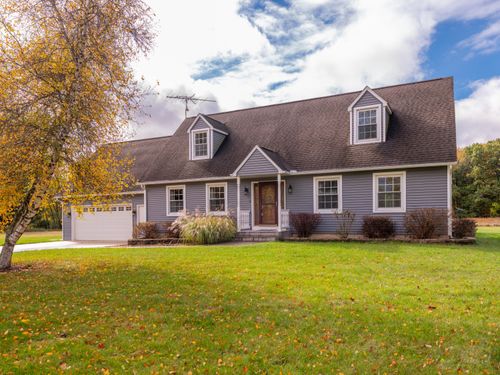 12200 S 31st St, Vicksburg, MI, 49097-8340 | Card Image