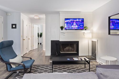 332-332 Summerwalk Cir, Chapel Hill, NC, 27517-8671 | Card Image