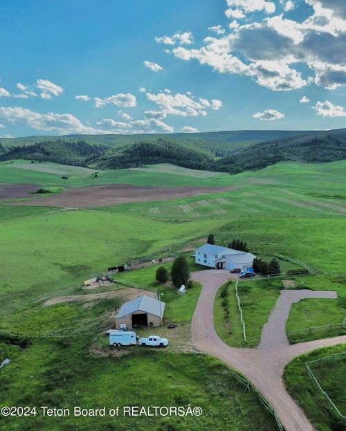 80 Spackman Ln, Afton, WY, 83110-6700 | Card Image