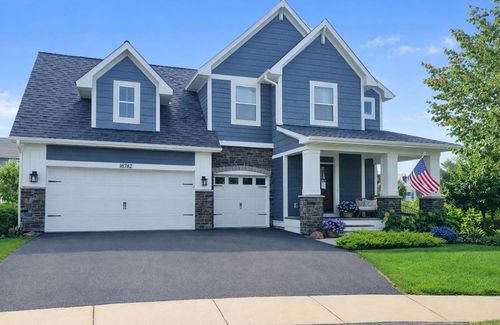 16782 Draft Horse Ct, Lakeville, MN, 55044-5747 | Card Image