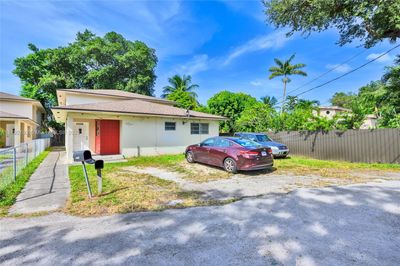 11330 Peachtree Dr, Home with 0 bedrooms, 0 bathrooms and 6 parking in Miami FL | Image 1