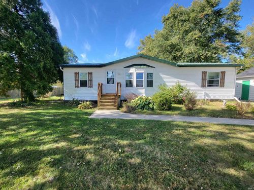 7230 E Dogwood Ln, Churubusco, IN, 46723-9327 | Card Image