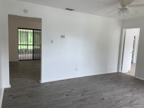 1619 Moortown Dr, San Antonio, TX, 78238-5130 | Card Image