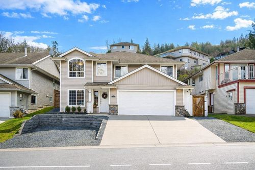 122-43995 Chilliwack Mountain Rd, Chilliwack, BC, V2R5M1 | Card Image