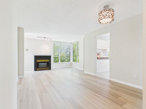 601-7077 Beresford St, Burnaby, BC, V5E4J5 | Card Image
