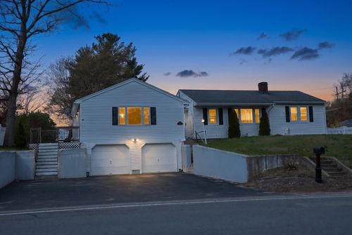 969 Chandler St, Tewksbury, MA, 01876-3711 | Card Image