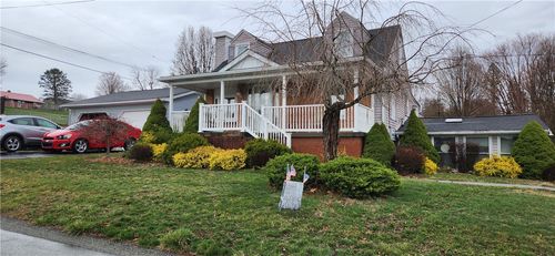 314 W Blake Ave, Connellsville, PA, 15425-1609 | Card Image