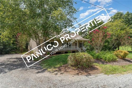 8605 Haw River Rd, Oak Ridge, NC, 27310-9848 | Card Image