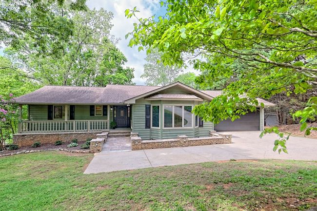 2403 Hidden Valley Rd, Home with 3 bedrooms, 3 bathrooms and 2 parking in Hiawassee GA | Image 9