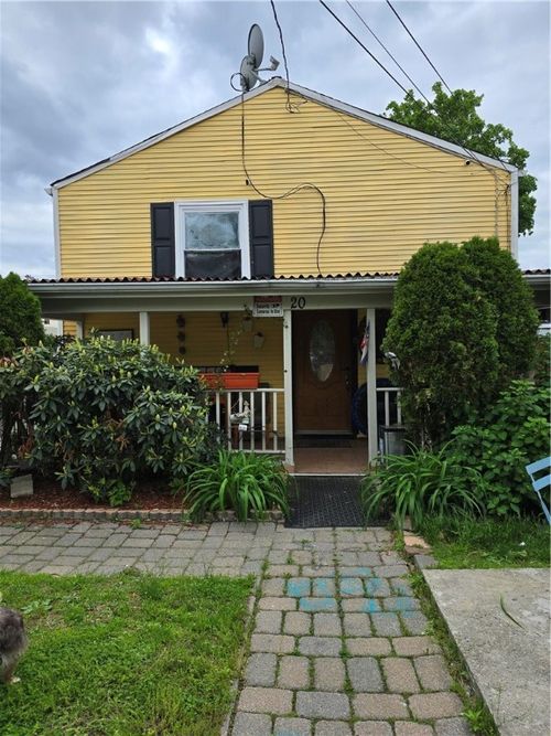 20 Pennsylvania Ave, Providence, RI, 02905-1713 | Card Image